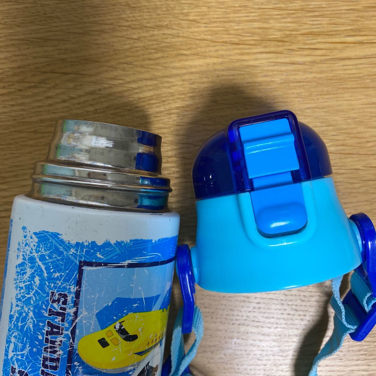 ヤフオク ステンレスボトル 水筒 子供用 スケーター 4 Hj ヤフオク ステンレスボトル 水筒 子供用 スケーター 4 Hj
