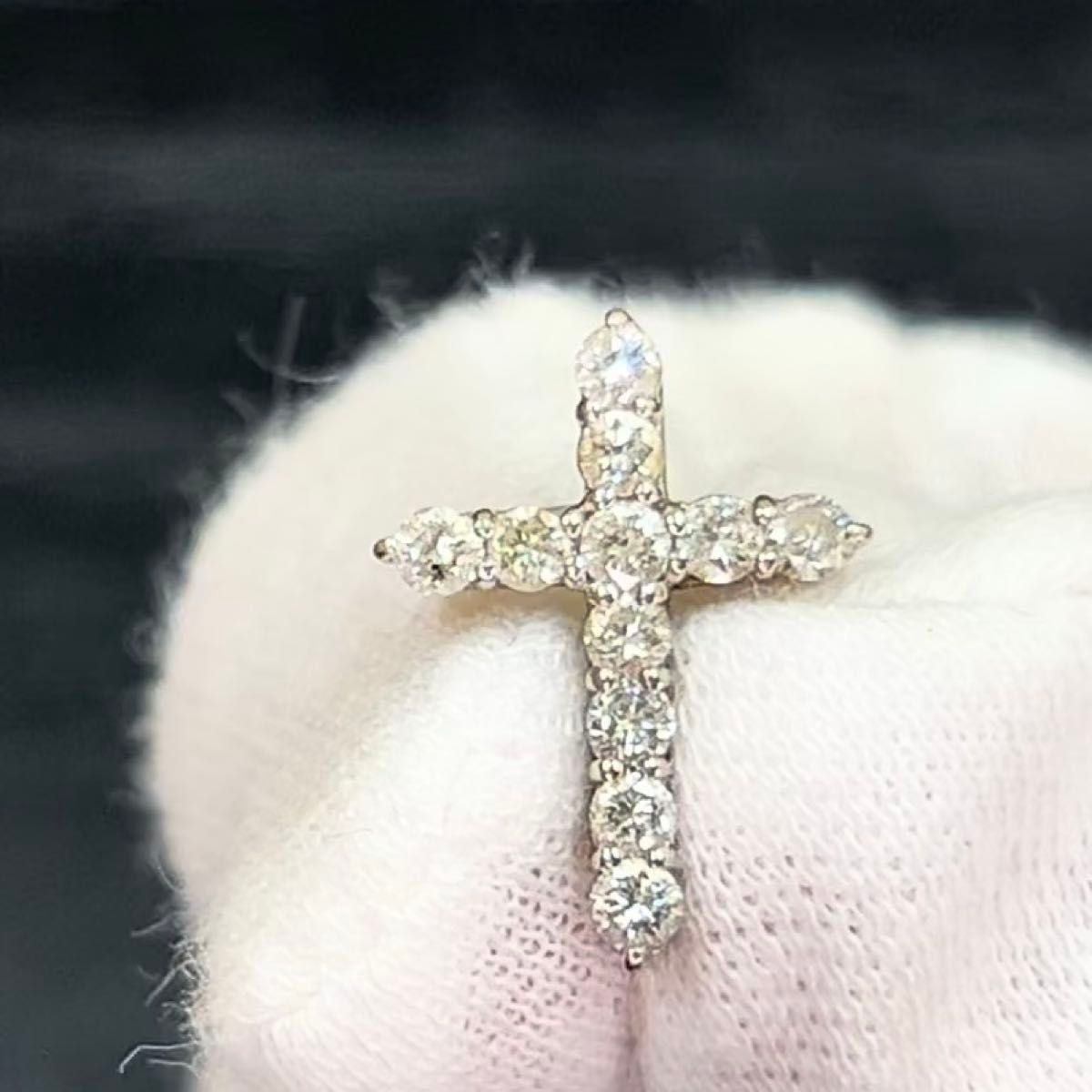 プラチナ pt900 天然ダイヤモンド0.50ct クロス ネックレストップのみ