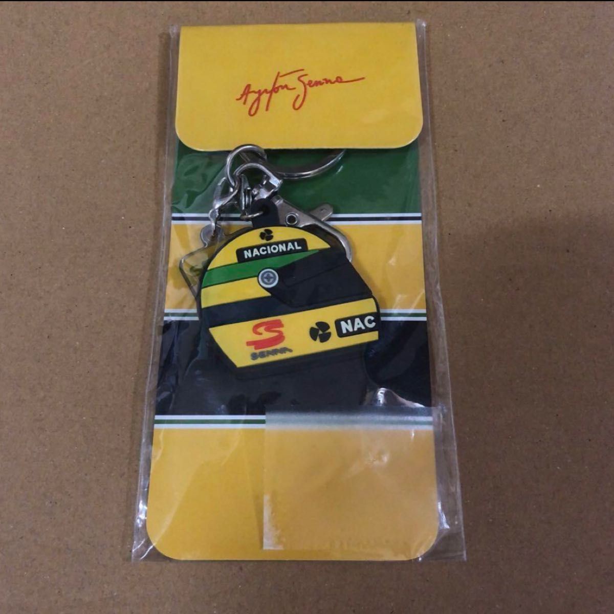 【F1】アイルトン・セナ・ダ・シルヴァ キーホルダー キーチェーン ヘルメット F1】アイルトン・セナ・ダ・シルヴァ キーホルダー キーチェーン
