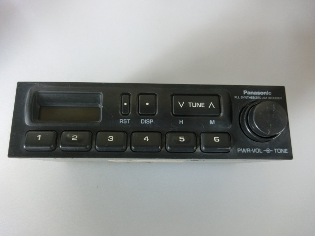 20119 ハイゼット P100 純正ラジオ★パナソニック★Panasonic★AMラジオ★ダイハツ純正★86120-87256★ジャンク_画像1