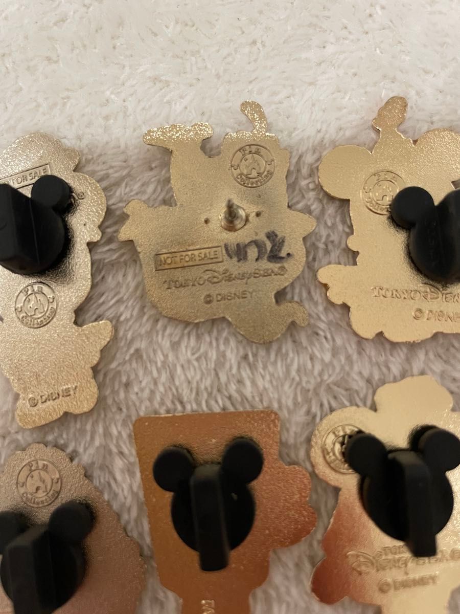 ディズニー ピンバッジ 64個 まとめ売り ディズニー ピンバッジ まとめ売り|Yahoo!フリマ(旧PayPayフリマ)