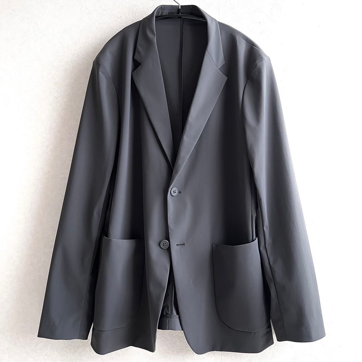 ユニクロ ウルトラストレッチジャケット 2025年 ダークグレー S サイズ UNIQLO ユニクロ【極美品】2025年モデル ウルトラストレッチ