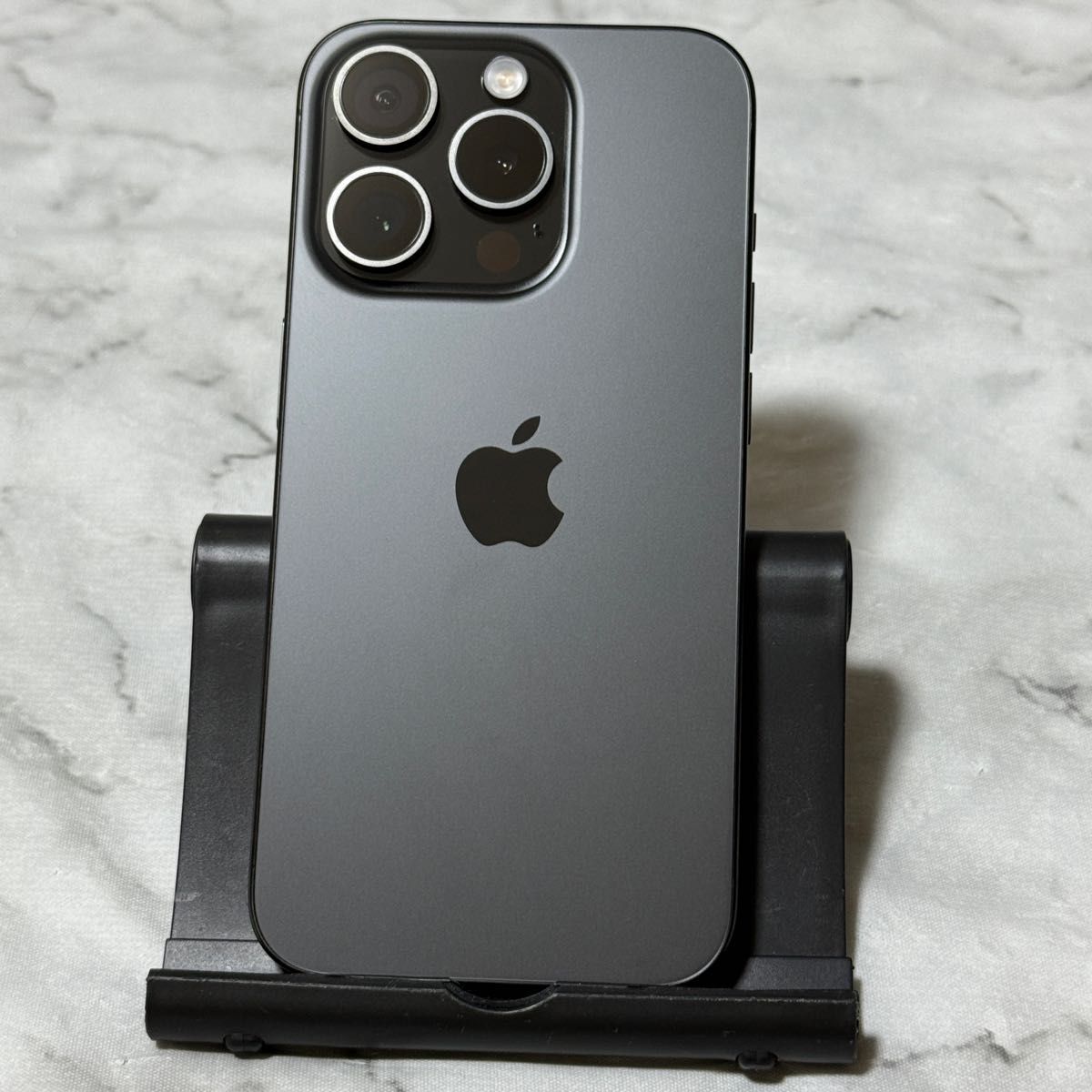 iPhone 15 Pro 256GB ブラックチタニウム バッテリー98% iPhone 15 Pro 256GB ブラックチタニウム SIMフリー バッテリー