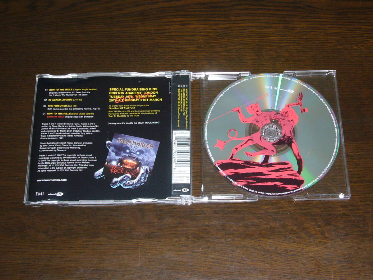 中古　輸入盤　CD Single 2枚セット　Iron Maiden Run To The Hills_画像3