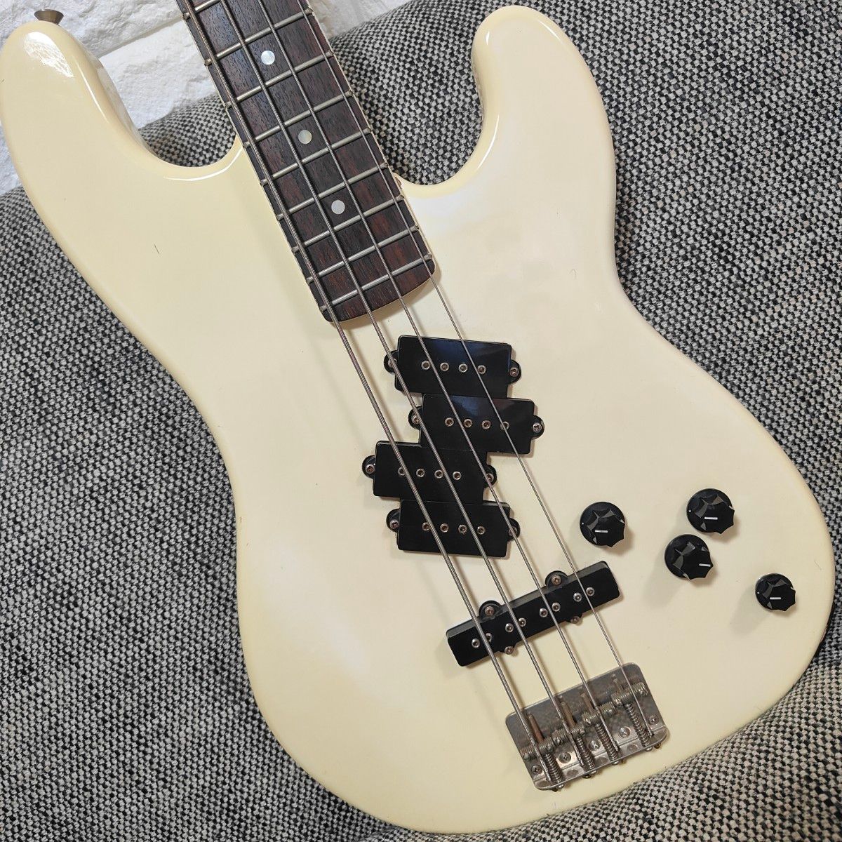 ESP PPJ 160.ラウドネス 山下昌良モデル程度良好ハードケース付 ESP PPJ-160 Loudnes 山下昌良モデル エレキベース ppj160