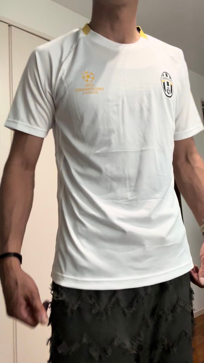 新品 ユベントス チャンピオンズリーグモデル シャツ ホワイト Lサイズ アディダス サッカー L Tシャツ ユニフォーム