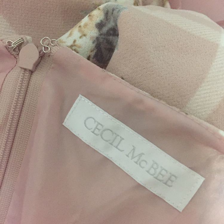 セシルマクビーCECIL McBEE 花柄ワンピース しっかりした生地 ピンク リズリサLizLisa風 膝丈_画像3