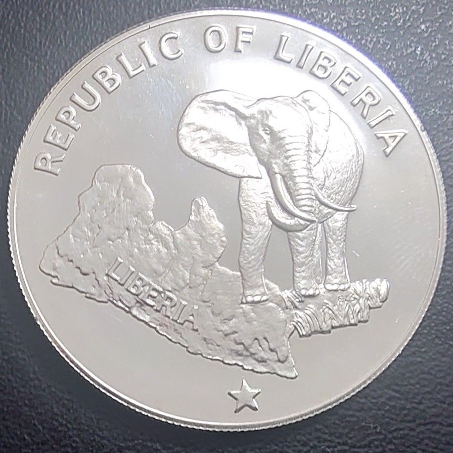 1973年 リベリア銀貨 5ドル エレファントOAU会議記念銀貨 プルーフセット 1973年 リベリア銀貨 5ドル エレファントOAU会議記念銀貨 特大