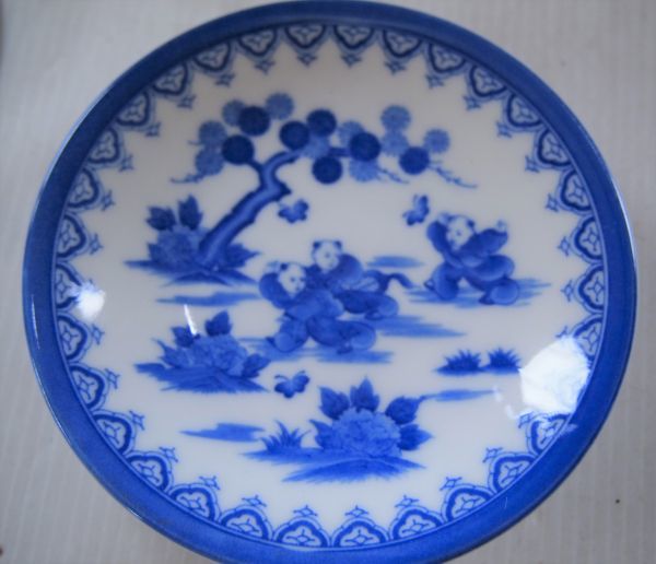 ヤフオク レトロ 陶器の小皿 中国 子供 図柄 小皿8枚まと ヤフオク レトロ 陶器の小皿 中国 子供 図柄 小皿8枚まと