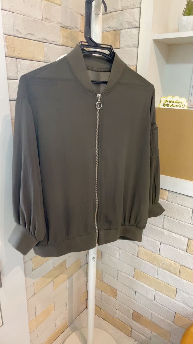 春夏ブルゾン 薄手ブルゾン ライダース ジップアップブルゾン ミリタリー ma1 ノーカラージャケット 未使用 オーバーサイズ