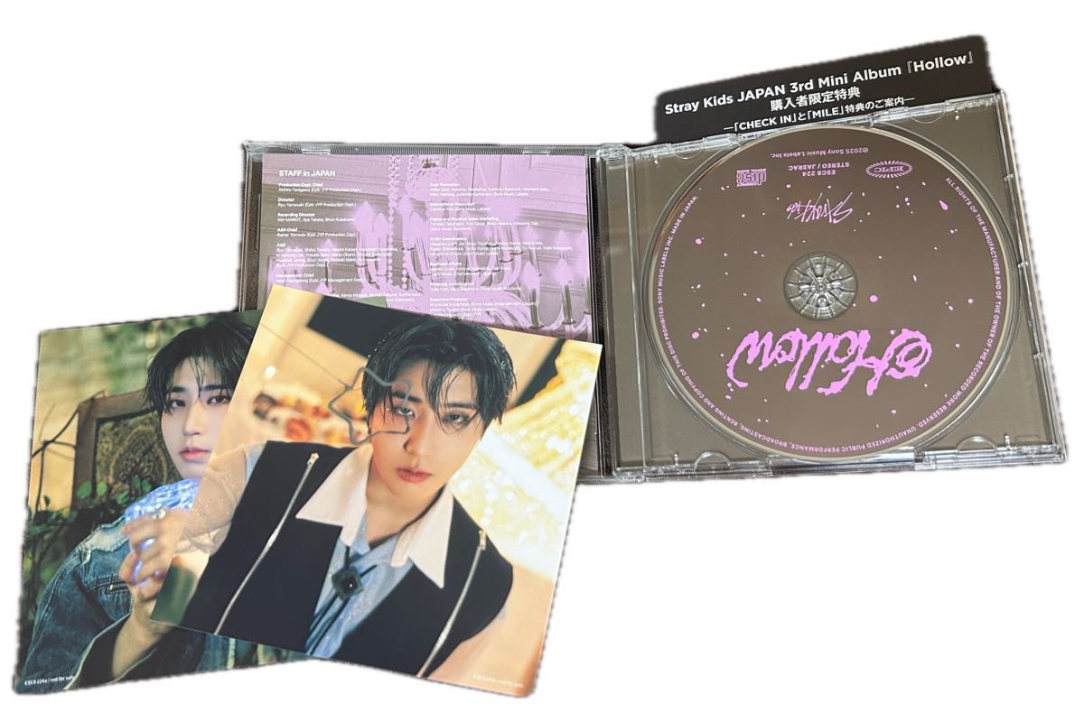 【即日発送】Hollow StrayKids スキズ 通常盤3枚 StrayKids スキズ JAPAN 3rd Mini Album Hollow FC盤 HAN盤 CD