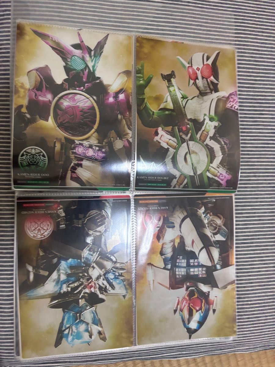 ジャンボカードダス スーパーメタリックポスター 平成最強フォーム20種類 仮面ライダー ジャンボカードダス スーパーメタリックポスター