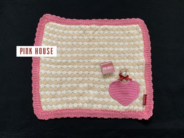 PINK HOUSE [ Pink House ].. knitted doi Lee 