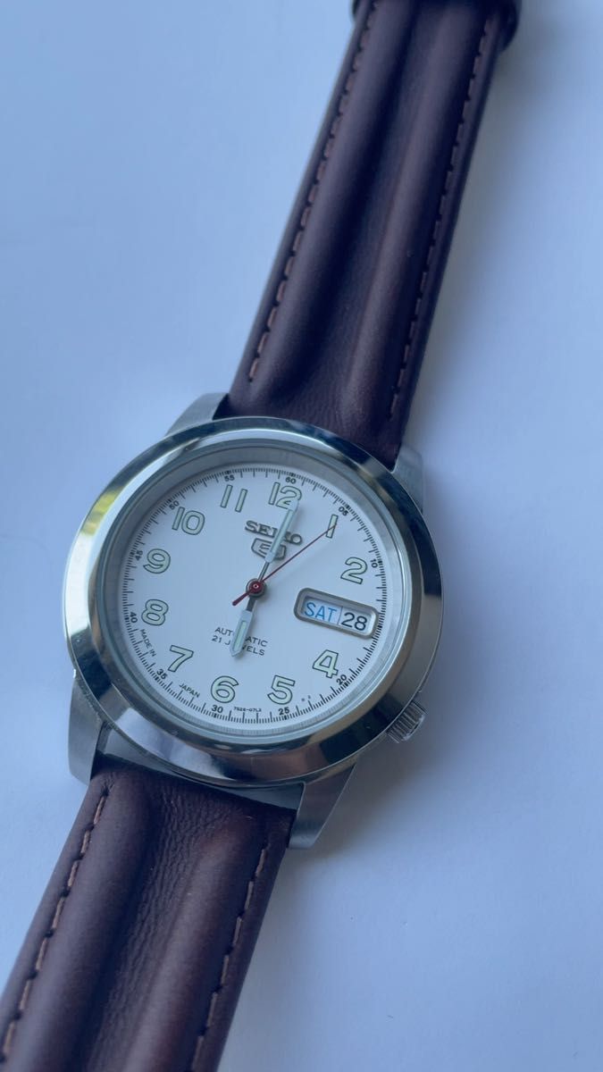 稼働品 SEIKO 5 自動巻き 腕時計 茶色 革ベルト