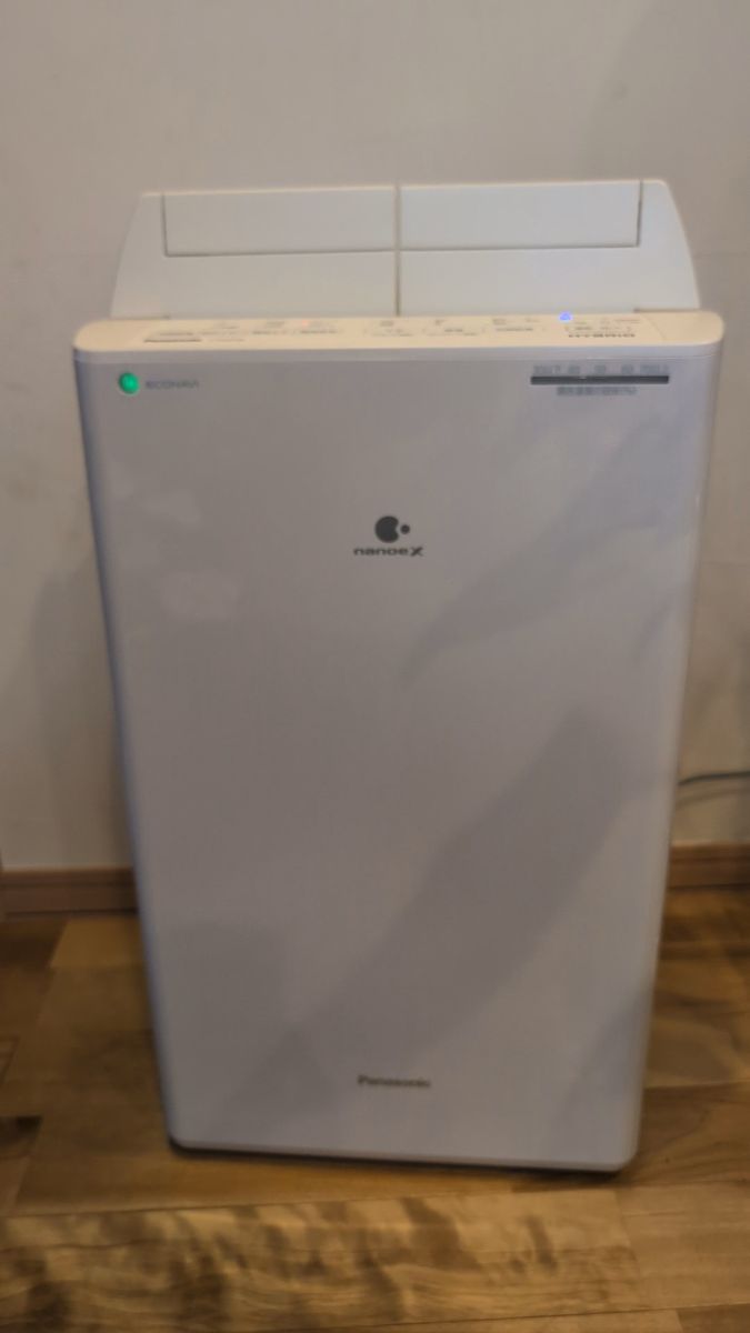 Panasonic パナソニック F-YHVX120-W 衣類乾燥除湿機 ハイブリッド方式 衣類乾燥除湿機 22年製