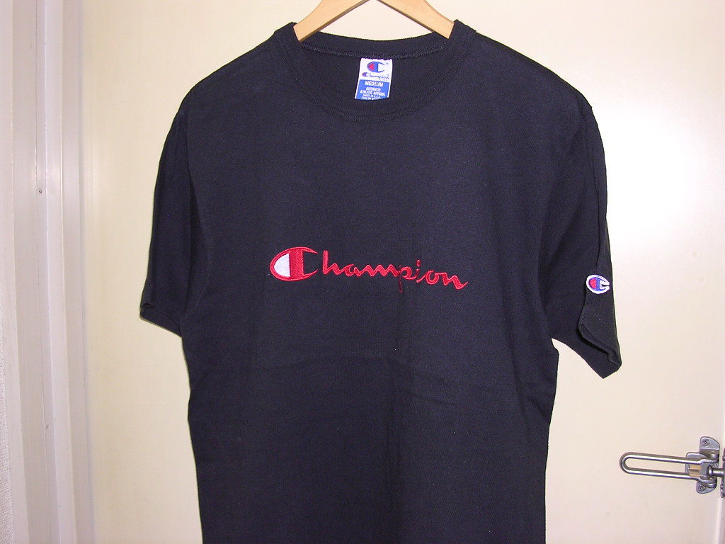 90s USA製 チャンピオン Champion 刺繍ロゴ Tシャツ M 黒 vintage old デカロゴ_画像1