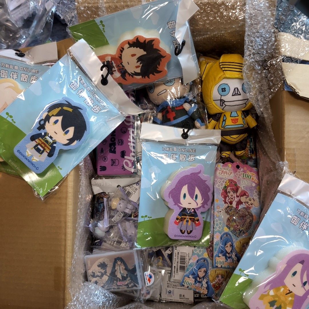 アニメグッズ 大量 まとめ売り 約800点 新品・未使用 アニメグッズ 大量 まとめ売り 約800点 新品・未使用 転売