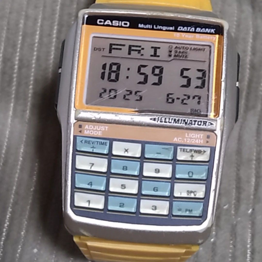 CASIO DATABANK DBC-32レトロ・使用感バリバリ