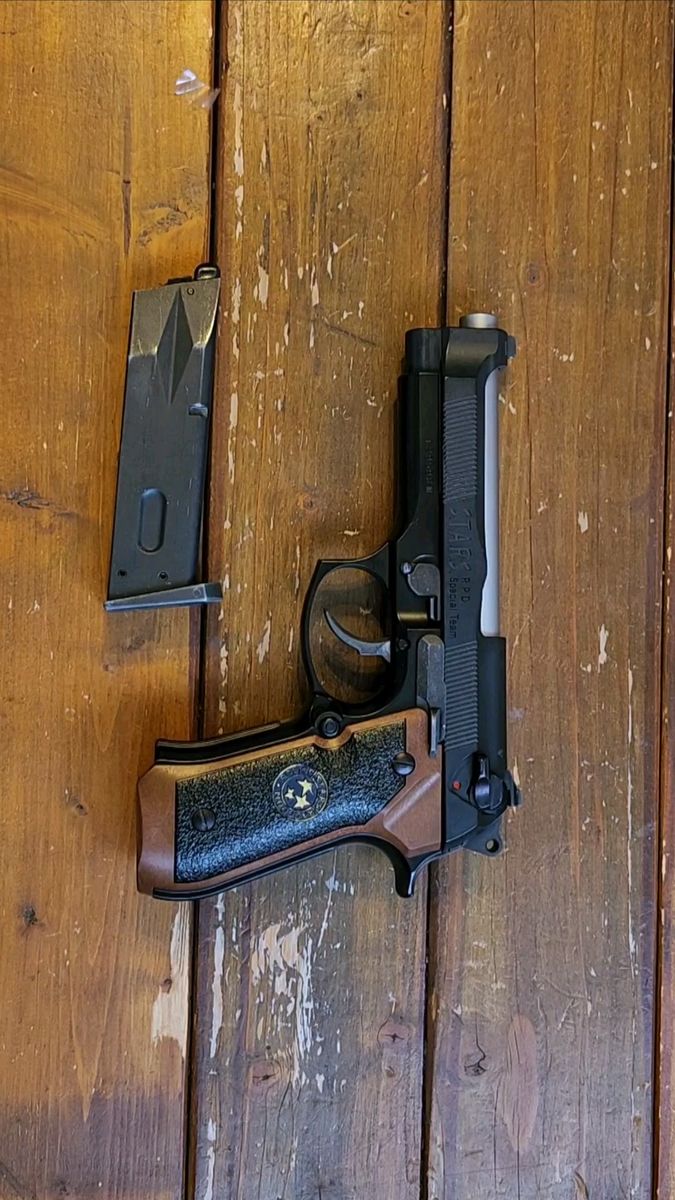 東京マルイ M92F サムライエッジ ガスブローバック ガスガン 予備マガジン 18歳以上 動作良好