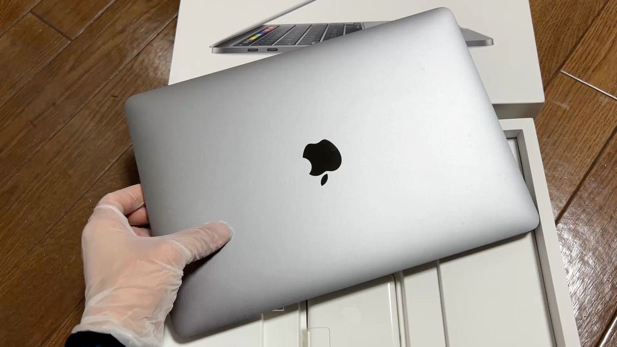 MacBookPro13インチ2020年intel版上位モデル512GB USキーボード【ジャンク格安】