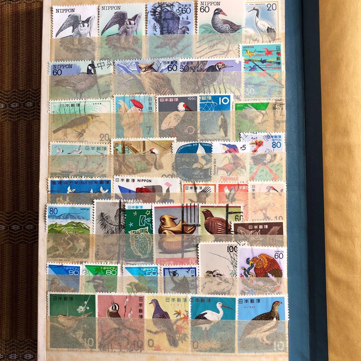 大コレクション　鳥が図柄の切手373種！アンティークストックブック14Pに収納！
