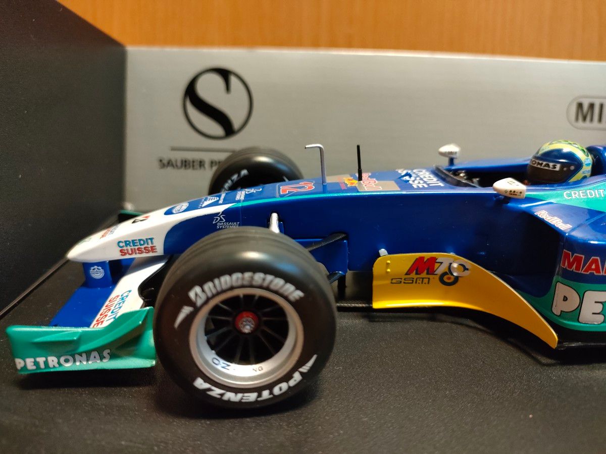 F1ミニカー1/18 ザウバーペトロナス2004年 限定1002個フェリペマッサ F1ミニカー1/18ミニチャンプス ザウバー・ペトロナス2004年 限定