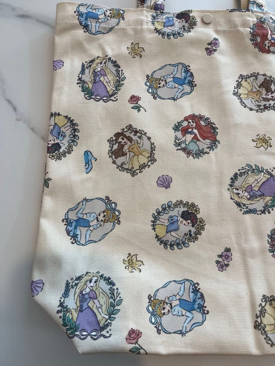 ディズニー　プリンセス　トートバッグ　しまむら　リトシー