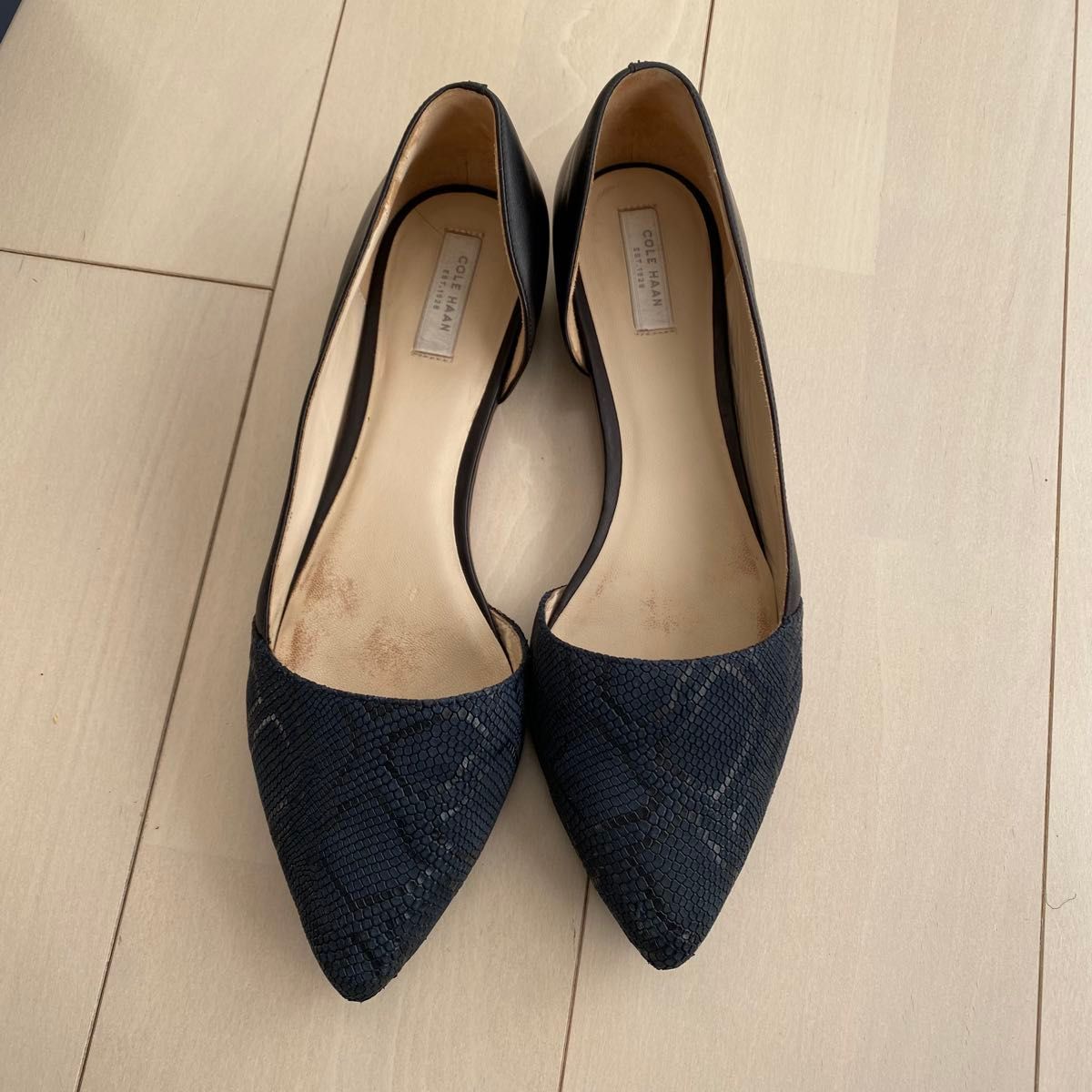 コールハーン 本革フラットシューズ 25.5 黒 入学式 フォーマル オフィス 極美品 COLE HAAN コールハーン 本革 フラットシューズ 25 5 黒
