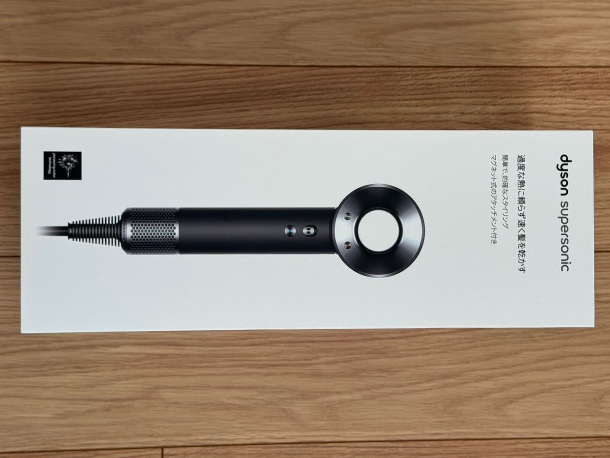 Dyson ヘアドライヤー アタッチメント付き Amazon.co.jp: ヘアードライヤーアタッチメント 対応Dyson