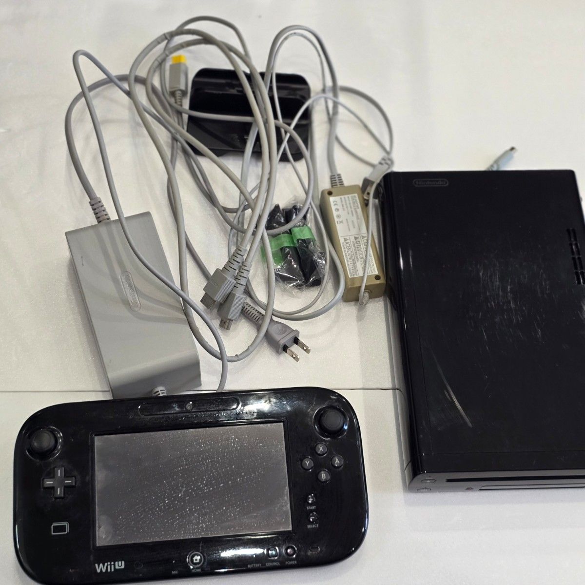 WiiU クロ Nintendo 初期化済み ゲームパッド 任天堂 JPN
