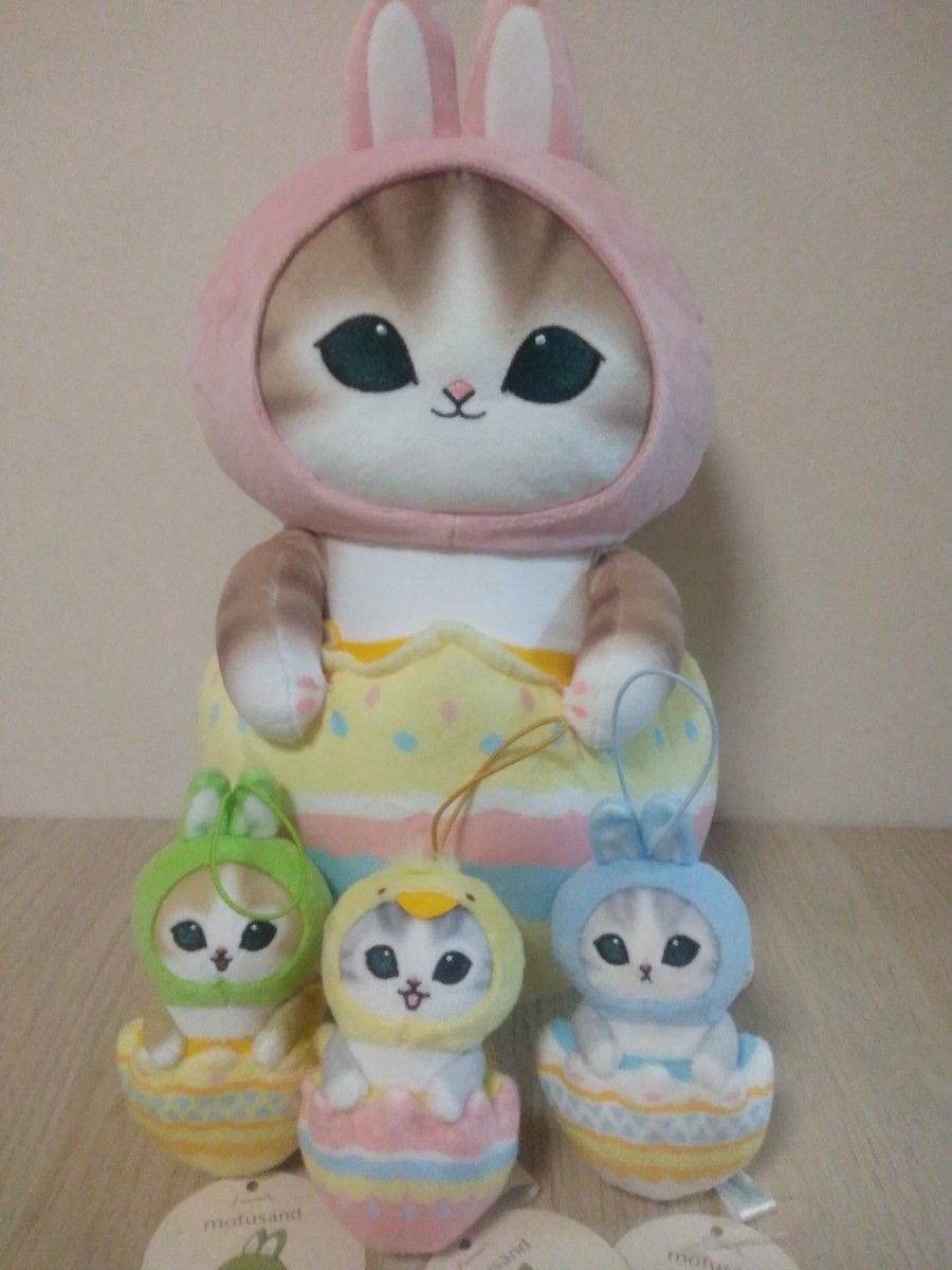 【タグ付き】モフサンド ぬいぐるみ まとめ売り 着ぐるみ イースター セーラー mofusand イースターにゃんBIGぬいぐるみ | 商品紹介 | 株式会社