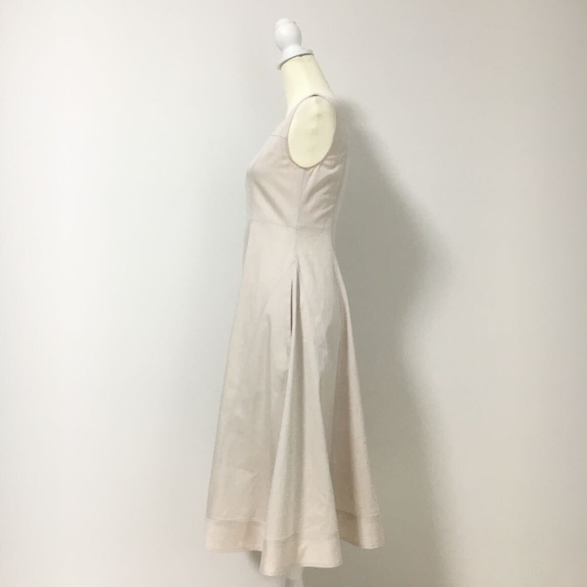近年美品 タグ付 FOXEY フォクシー 洗える ドレス ワンピース 新作美品 FOXEY フォクシー 洗える フレア ドレス ワンピース