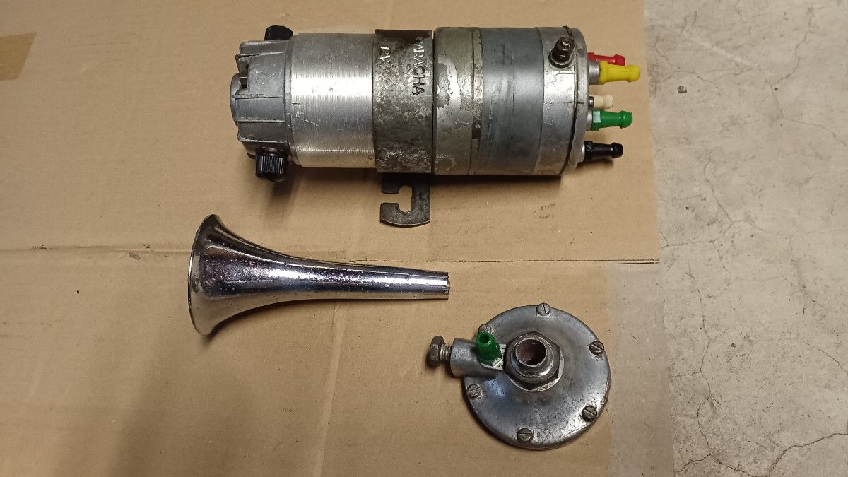 当時物5連ミュージックホーン5連ラッパ　ラッカラーチャ　クカラーチャ　ストロンボリ　ケツ上がりZ1Z2CB750RSFXJGSGT380クレタク原チャリ ホーン