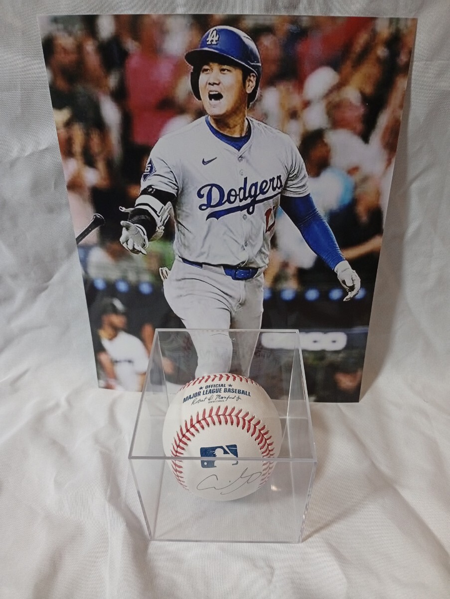 T*A様 ロサンゼルスドジャース 大谷翔平選手 直筆サインボール ロサンゼルス・ドジャース / 大谷翔平 直筆サインボール