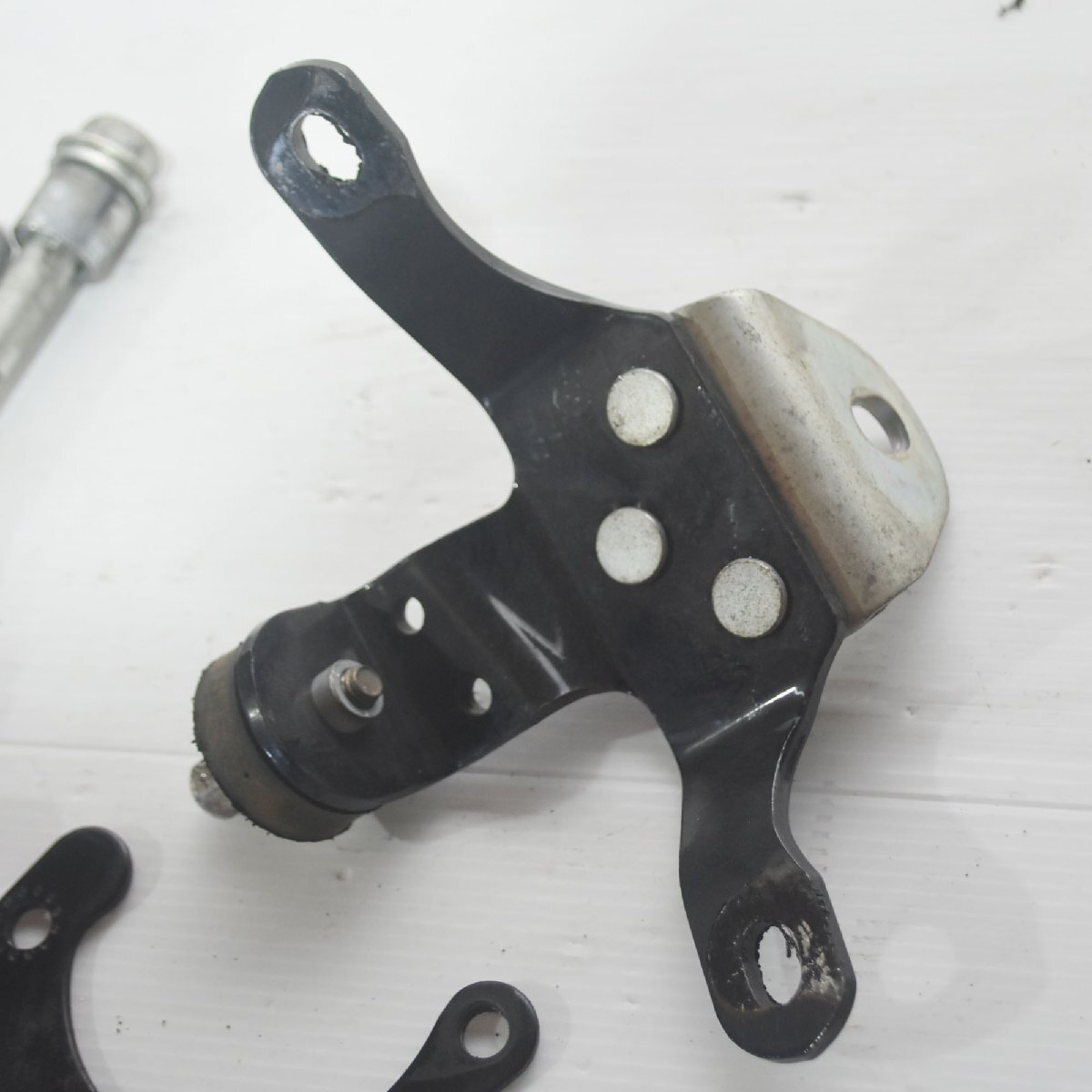 FLSTFS ツインカム 1680 ファットボーイ エンジンマウント エンジンハンガー ハーレー【A】HD-200_画像5