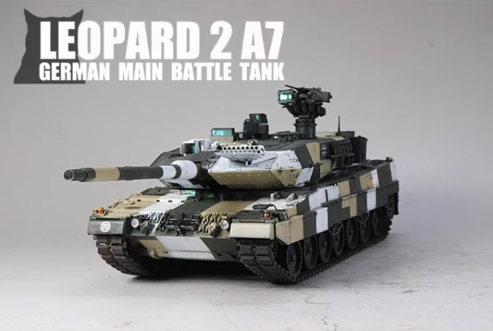 1/35 ドイツ軍 主力戦車 レオパルト2A7 組立塗装済完成品_画像9