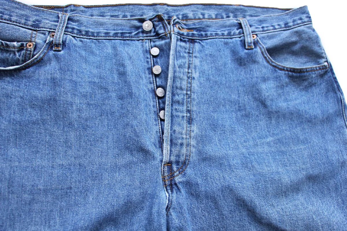 ★00s Levi'sリーバイス 501 ダメージ デニムパンツ W44 L30★SDP4182 特大 ジーンズ ストレート ストーンウォッシュ ビッグサイズ_画像4