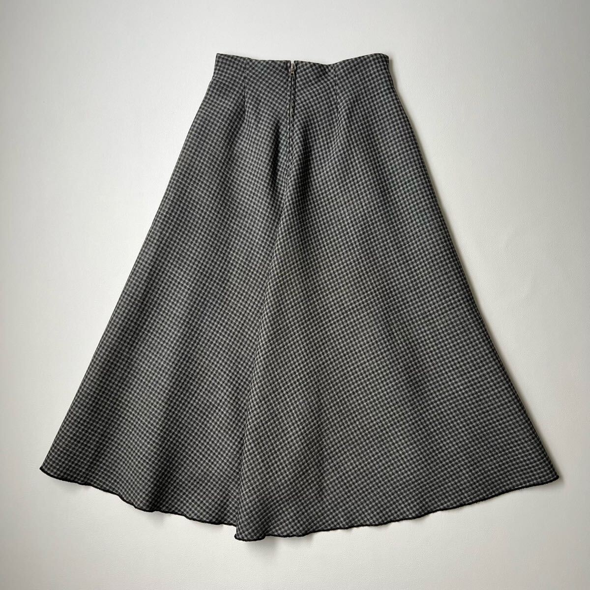 美品 ESTNATION エストネーション フレアスカート ロングスカート チェック グレー 36 レディース_画像4