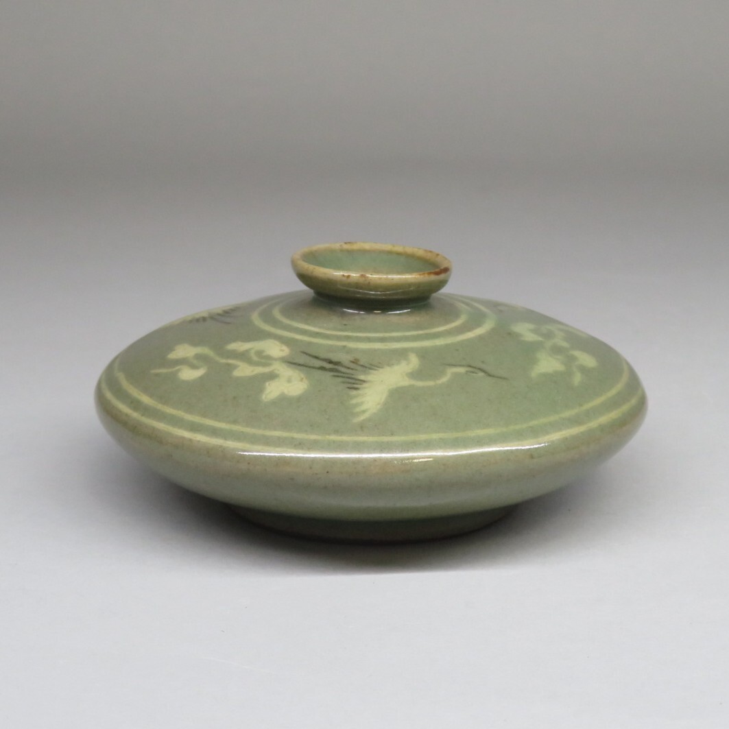 人間国宝　申相浩 申相浩作 韓国無形文化財(申相浩) 高麗青磁象嵌雲鶴紋油壷 韓国