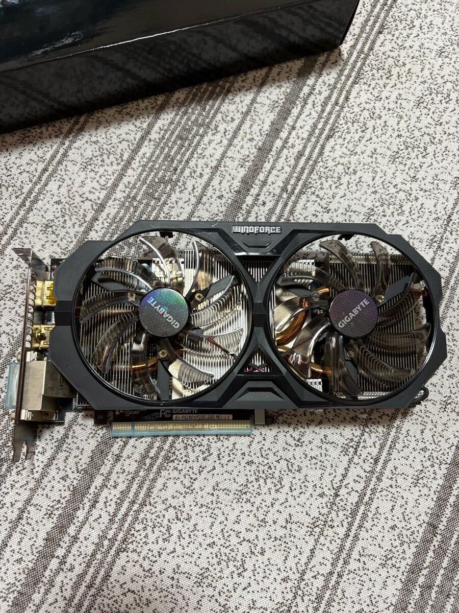 美品GIGABYTE RADEON R9 285 グラフィックボード