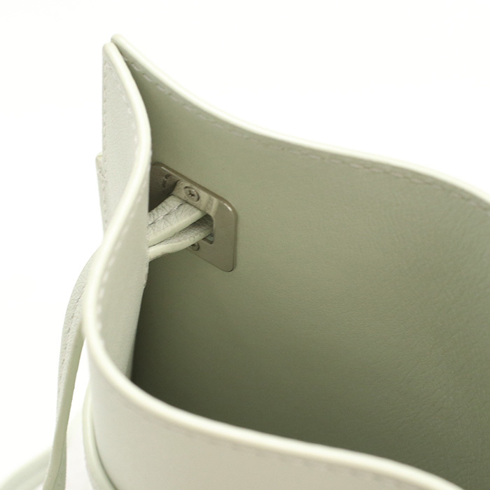 中古良品 LOEWE ロエベ 斜め掛け ショルダーバッグ C630R12X01 ダイスポケット レディース グリーン