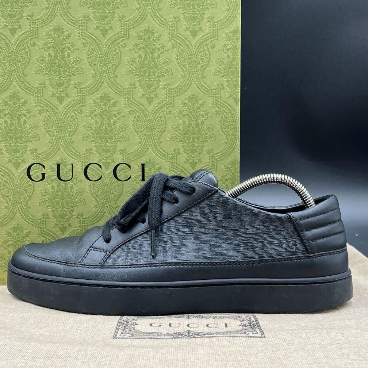 GUCCI★Ultralight Plume レザー スニーカー ブラック メンズ 靴 1円 【美品】 GUCCI グッチ 【圧倒的高級感】 GGストリーム GG柄