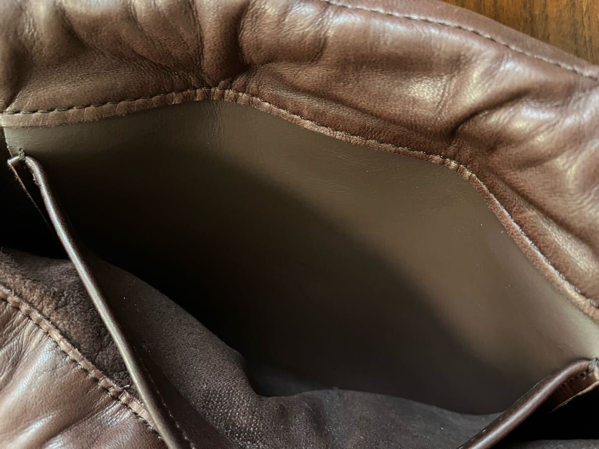 即決★LONAロナ★UMAKINミディアムサイズ★ショルダーハンドバッグ★限定色モカブラウン★中古 ★馬革レザー★使用に伴う傷擦れあり★_画像9