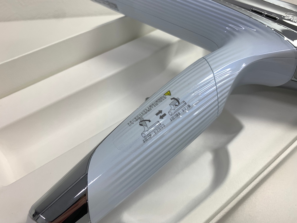 ReFa RE-AX-02A 本体　2024年製 MTG RE-AX-02A ReFa BEAUTECH DRYER SMART W ヘアドライヤー