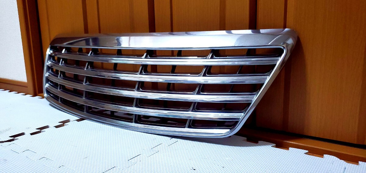 ★送料無料★　18系　クラウン　社外マークレスフロントメッキグリル　破損無し　(検　前期・後期・ロイヤル・アスリート)_画像7