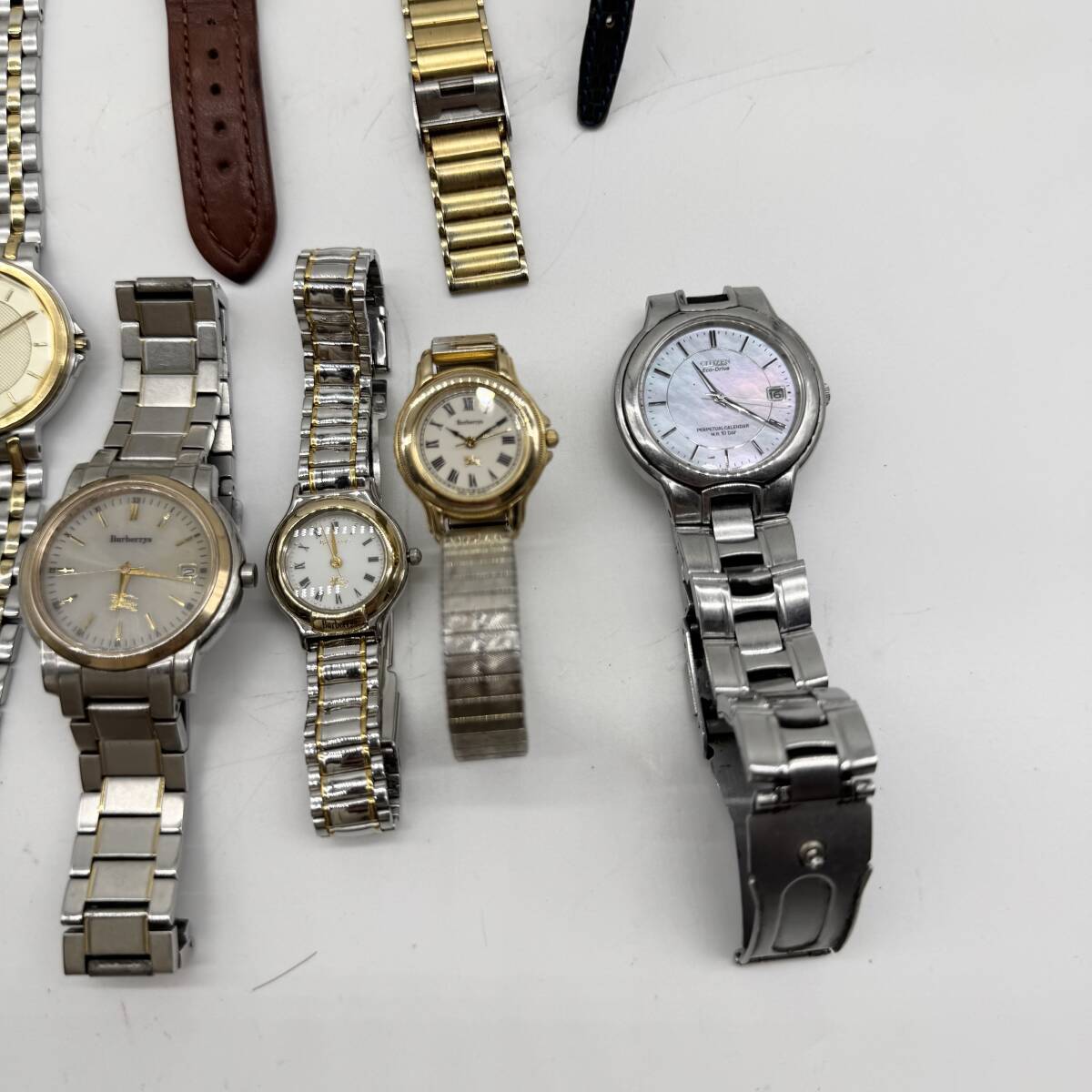 ブランド時計9本セット まとめ GUCCI Burberry SEIKO 等 腕時計 大量 まとめ 16本 Yves Saint Laurent BURBERRY グッチ