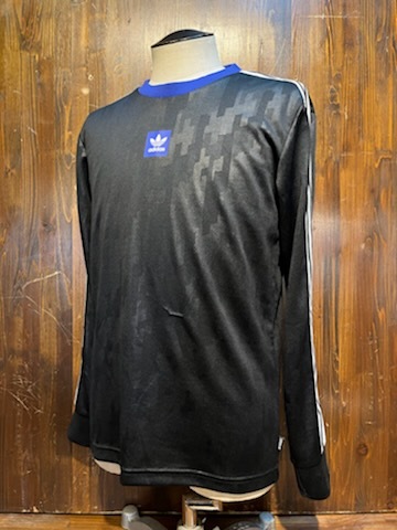 K495 メンズ Tシャツ adidas originals アディダス ロンT 長袖 プリント ブラック 黒 カットソー 柄 スポーツ / M 全国一律レターパック_画像1