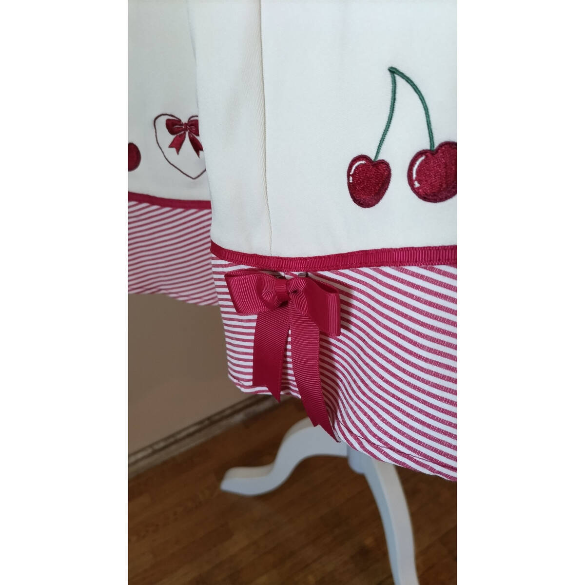 No.2758_アマベル_アイボリーチェリーリンゴ刺繍赤ストライプサススカート_画像7