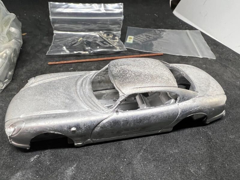 SMTS 1／43 TVR サーブラウ