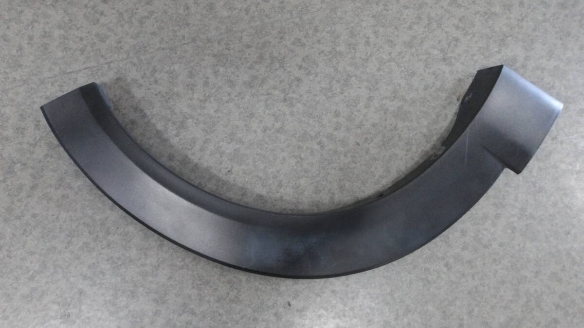 マツダCX-30 DMEP DMFP純正フロント右オーバーフェンダーDFR5-51W21フェンダー アーチモール素地プロテクター即決即日発送可能！！_画像2